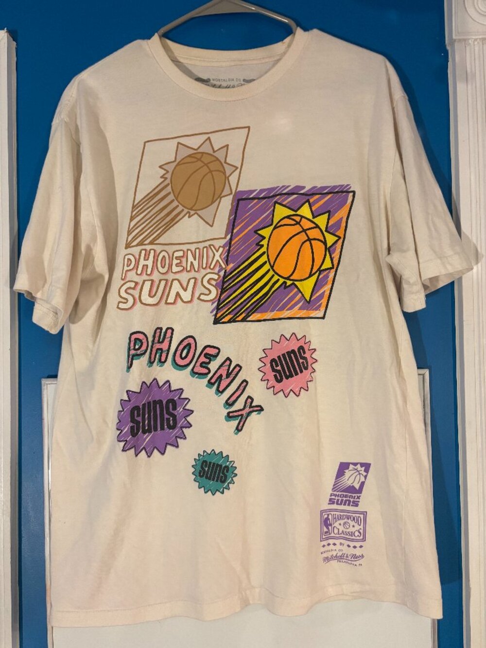Phoenix Suns Mitchell & Ness White Graphic T-Shirt Large